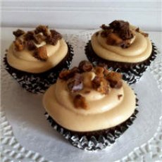 Gabby's Chocolate Peanut Butter Dream Cupcakes