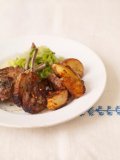 Spicy lamb cutlets with crispy coriander ...