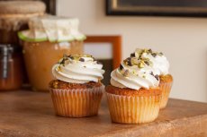 Dom DeLuise Cupcakes