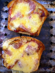 posh cheese on toast: bacon, cheese and plum jam