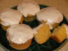 Banana Papaya Cupcakes