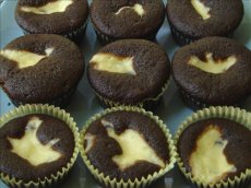 Chocolate Cream Cheese Cupcakes