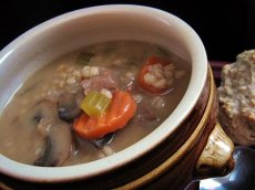 Beef and Barley Soup With Mushrooms for the Crock Pot!