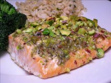 Salmon Fillets With Pesto and Pistachios