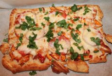 Easy and Tasty Barbecue Chicken Pizza