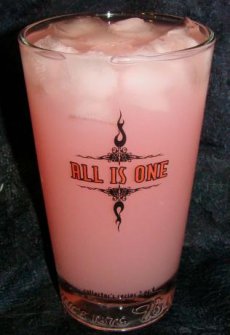 Pinky Lady Lemonade Cocktail