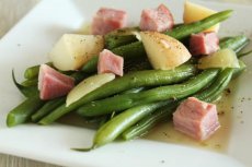 New Potatoes, Green Beans and Ham