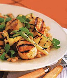 Healthy Recipe For Grilled Scallops, Zucchini, and White Beans