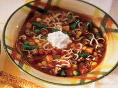 Zesty Beef and Noodle Vegetable Soup