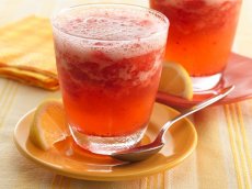 Sparkling Strawberry-Lemonade Slush