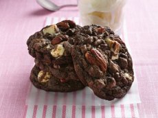 Outrageous Double Chocolate-White Chocolate Chunk Cookies