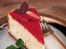Strawberry Hot Fudge Cheesecake