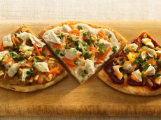 Spicy Grilled Thai Pizza