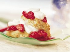 Big-Batch Strawberry Shortcakes