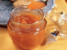 Spiced Apricot Ginger Preserves