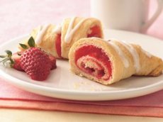 Strawberry Breakfast Crescents