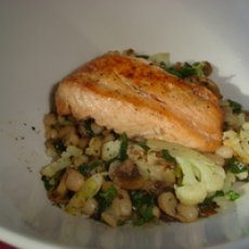 Oven Roasted Salmon w. Cauliflower & White Bean Sauté Recipe