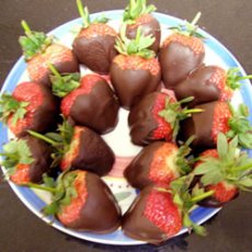 Quick Recipe of the Day: Chocolate Covered Strawberries