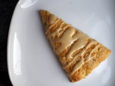 Maple oatmeal scones