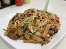 Stir Fry Beansprouts With Noddles