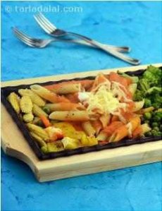 Noodle and Vegetable Sizzler
